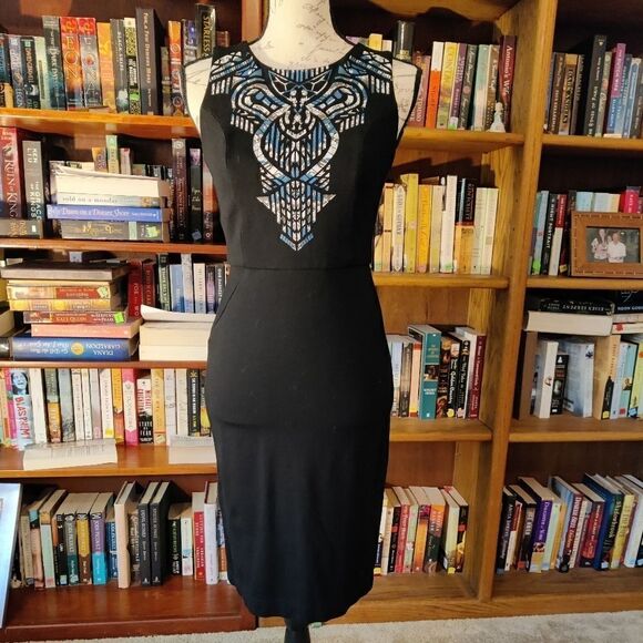 12th Street by Cynthia Vincent back zip pencil dress size 2 euc - Picture 1 of 6